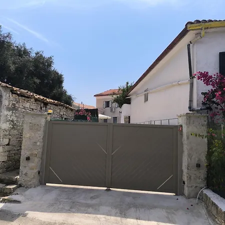 Marianna Hébergement de vacances *