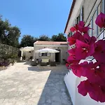Marianna Casa de Férias *